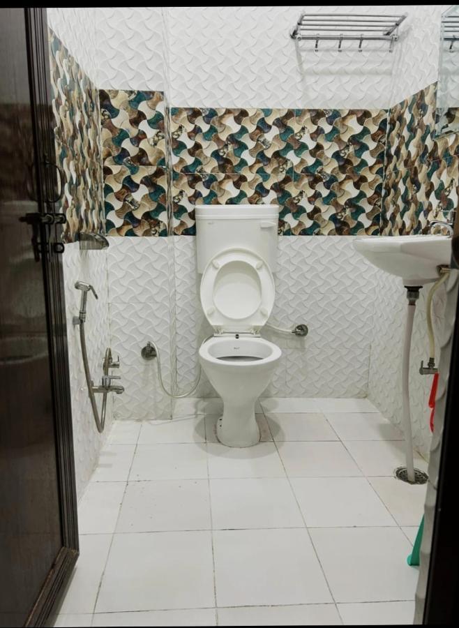 Lotus Paying Guest House Varanasi Luaran gambar