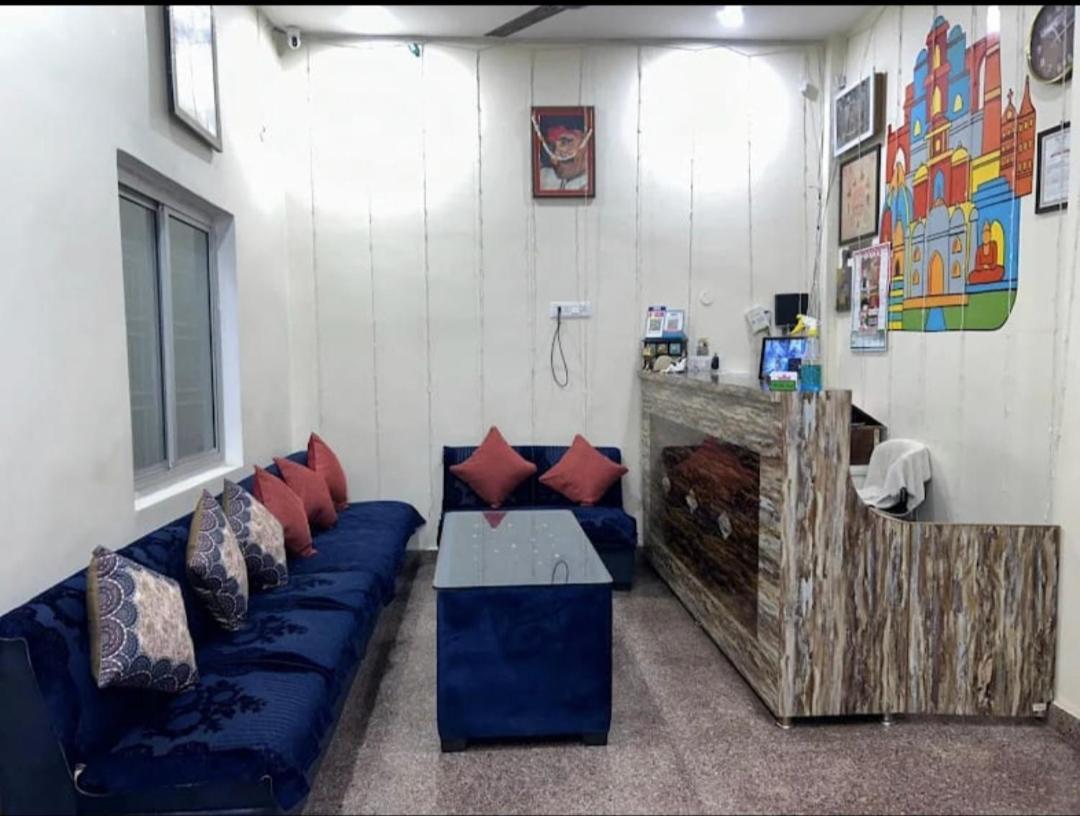 Lotus Paying Guest House Varanasi Luaran gambar